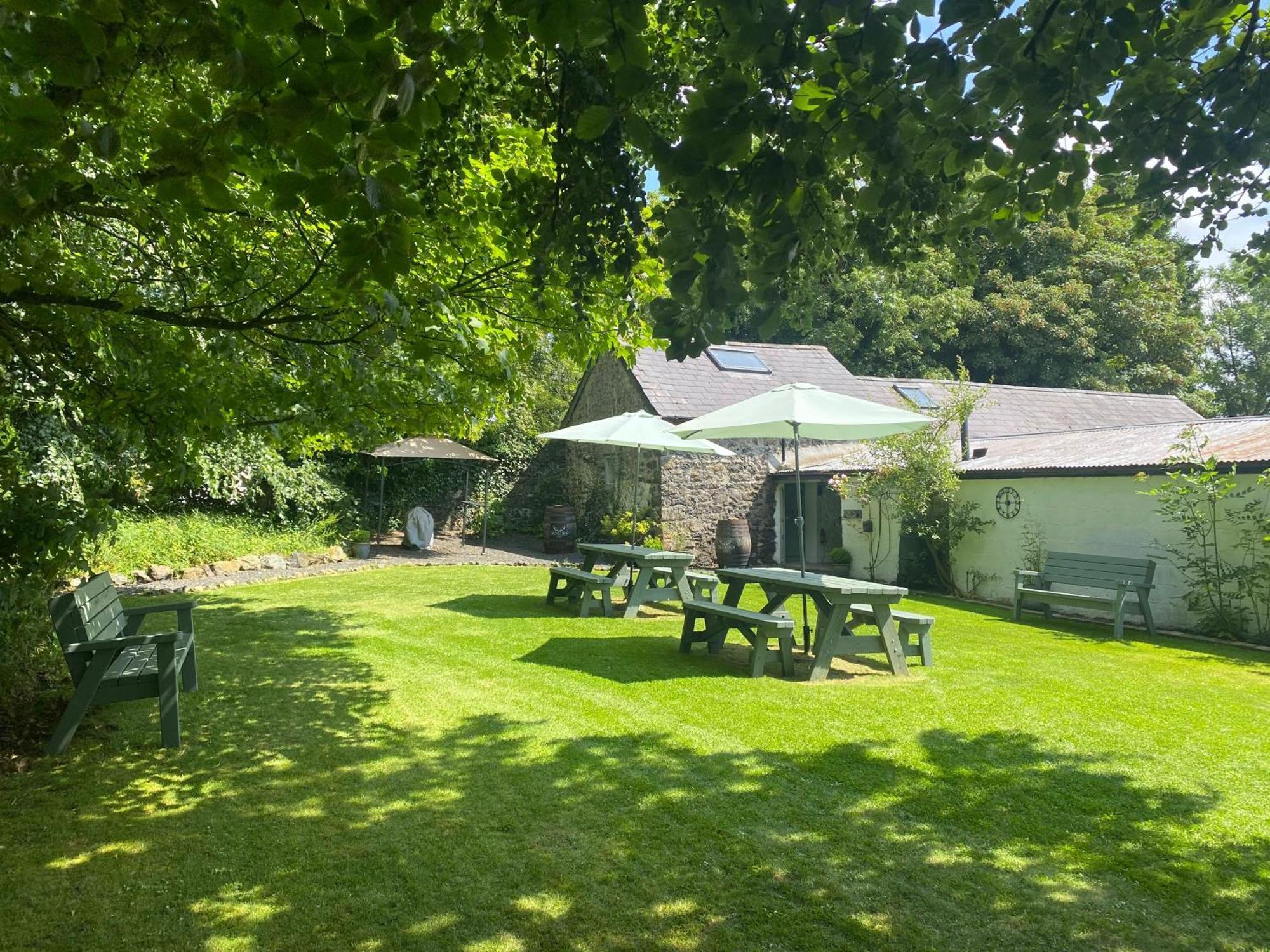 Duneden Belle Glamping Randalstown ภายนอก รูปภาพ